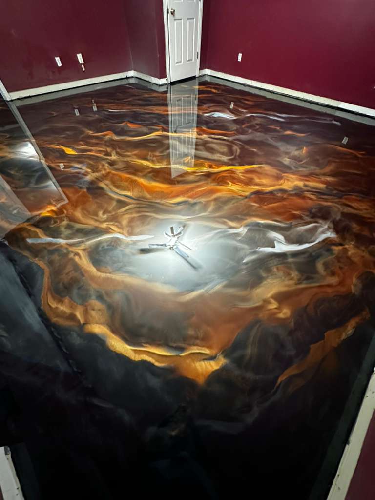 Amber Lava metallic reflector floor