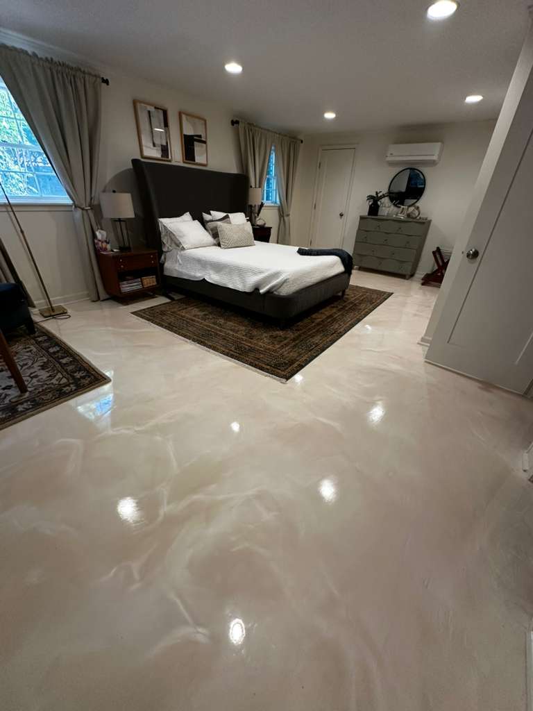 Carrara Pearl finish