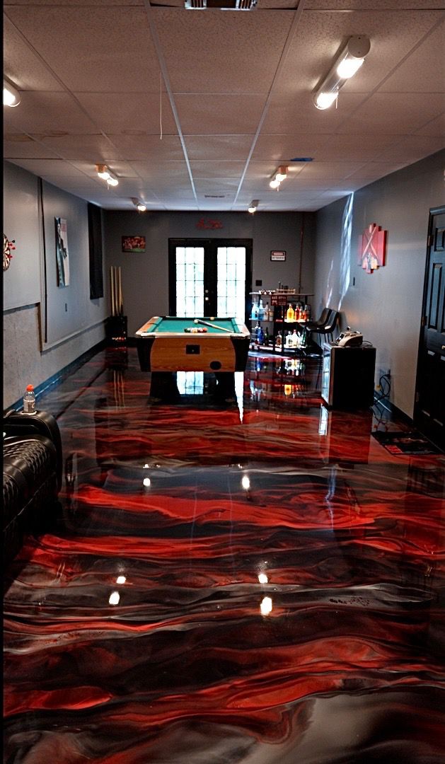 Molten Red finish